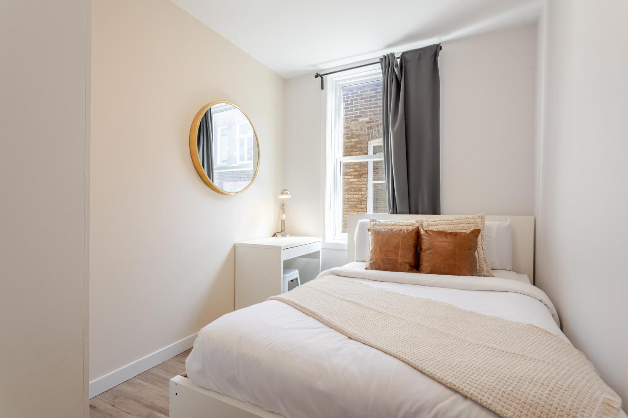 Stunning 3br On In Plateau Mont-royal * Montreal