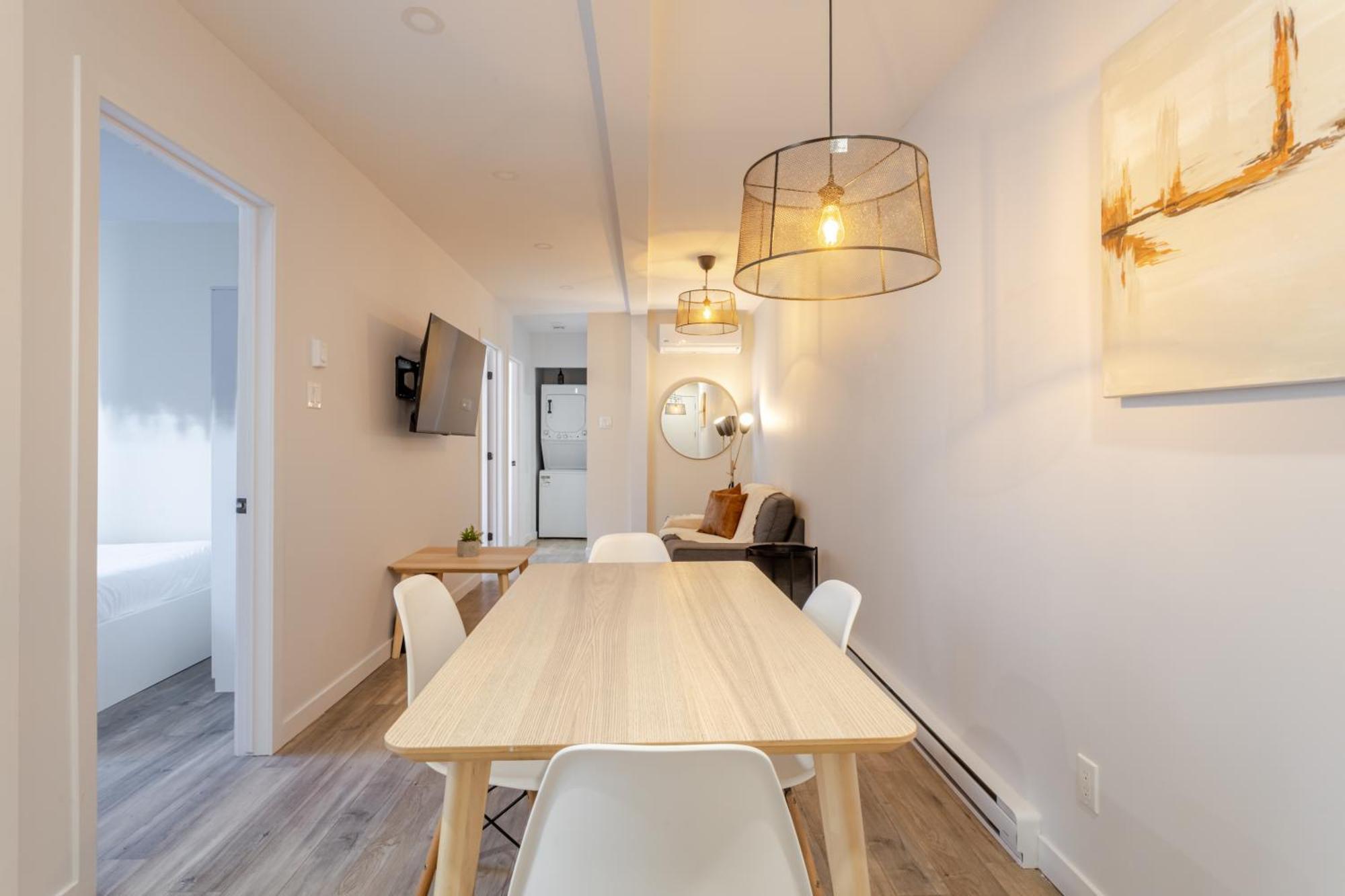Apartamento Stunning 3br On In Plateau Mont-royal Montreal